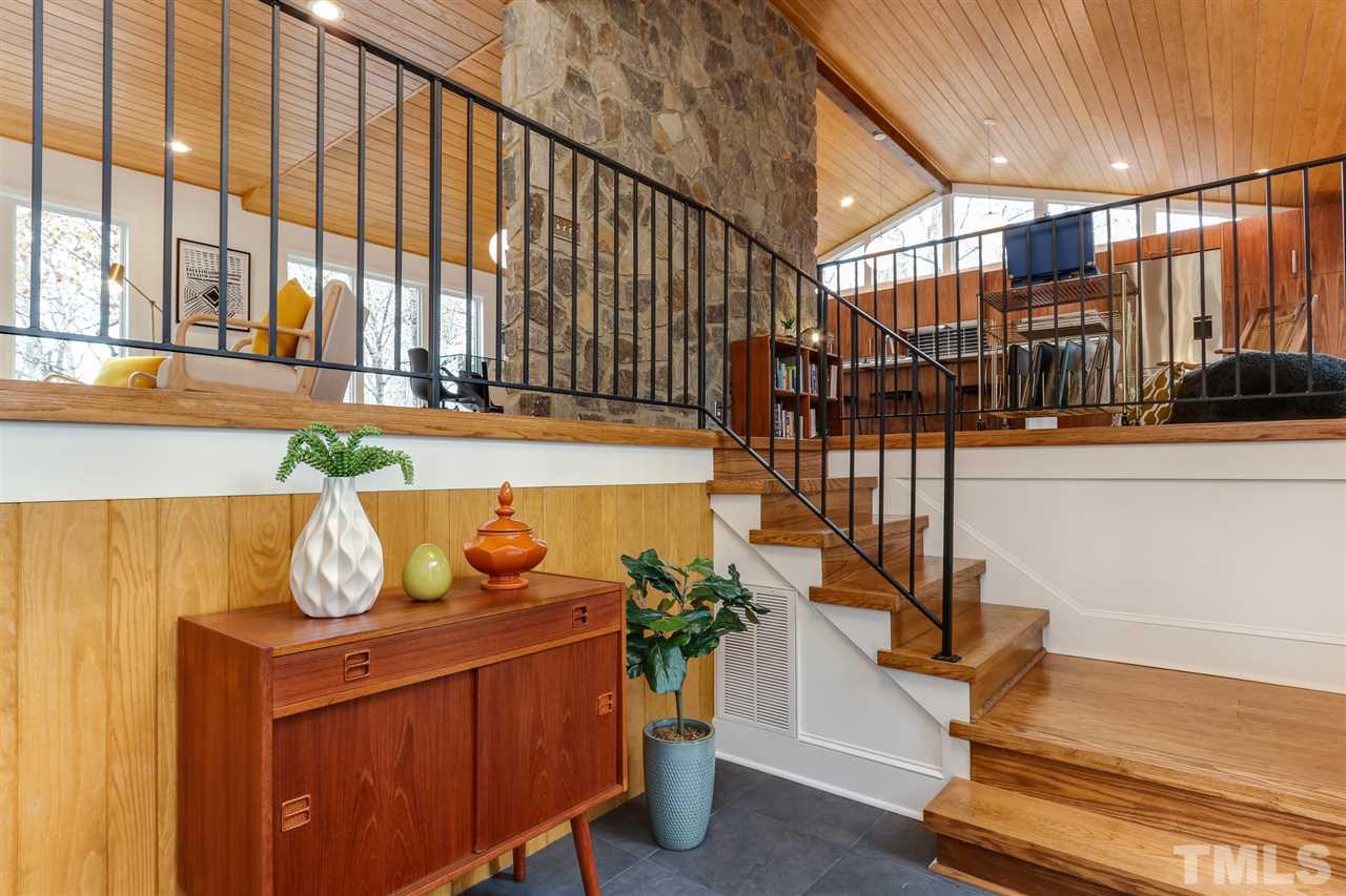 3200 Doubleday Place - Modernist Home of the Month at Hillman Real Estate Group Entry